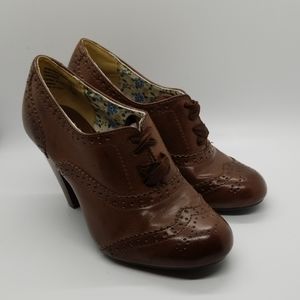 American Eagle Brown Leather Heels Lace Up Bootie